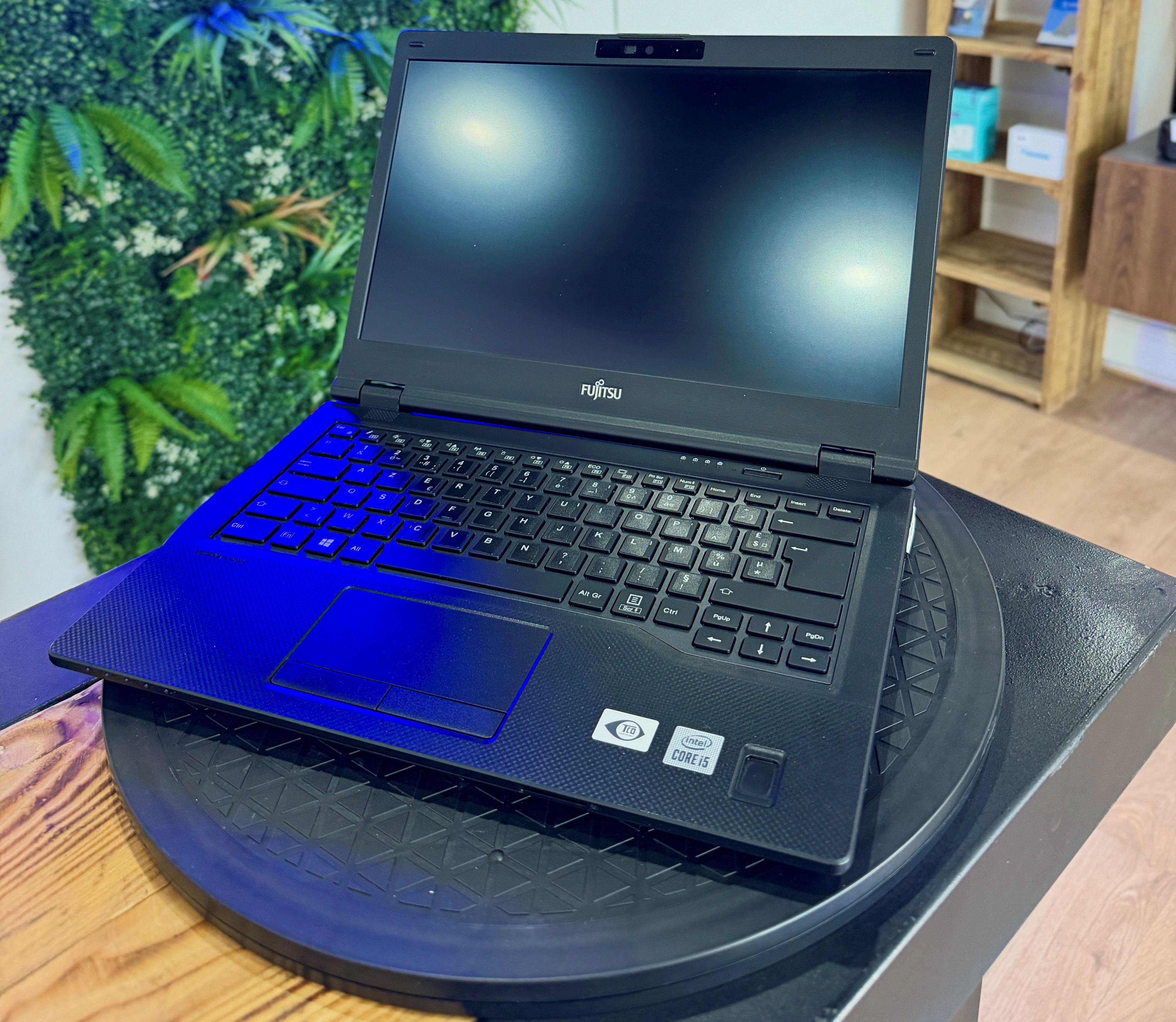 Fujitsu LifeBook E5410 d'occasion